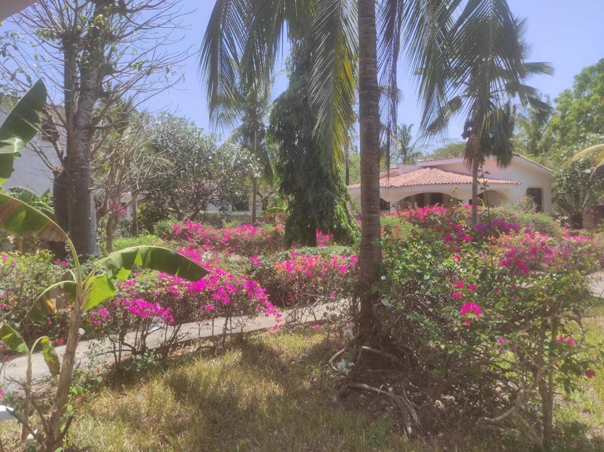 2Livu Villas Watamu Ngoại thất bức ảnh